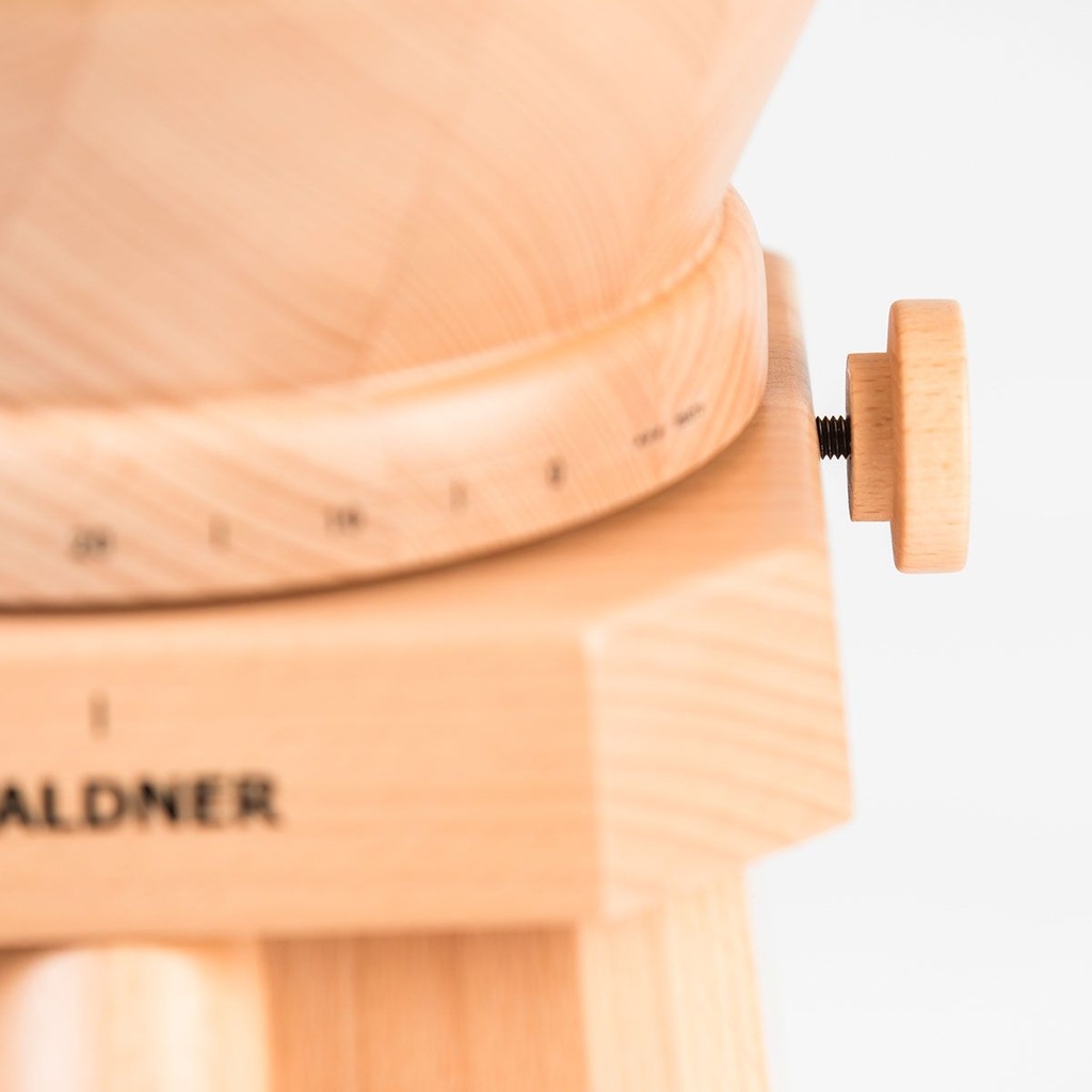 Silence_05_1920x1920