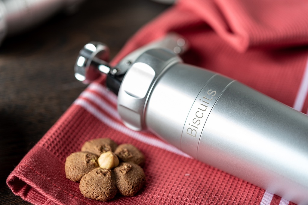 Biscuits-Silver_nome_2000px