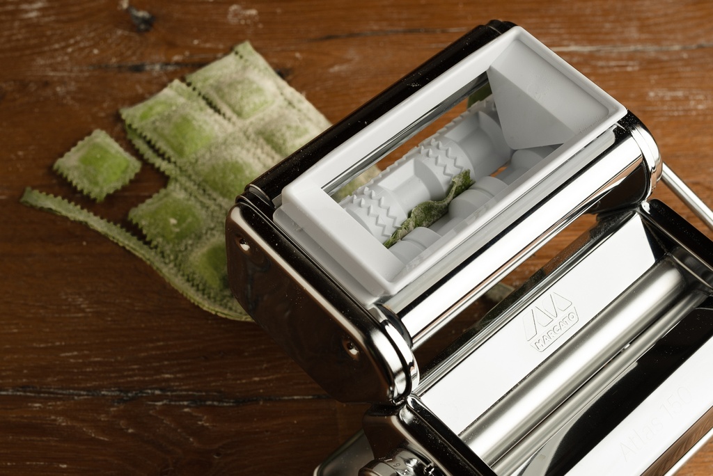 Acc. Atlas Ravioli_in use